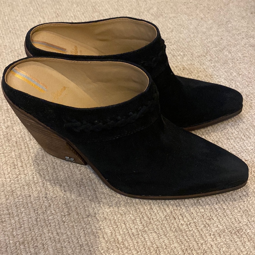 Never worn! Sam Edelman slides. Black suede, chunky heel- super cute!